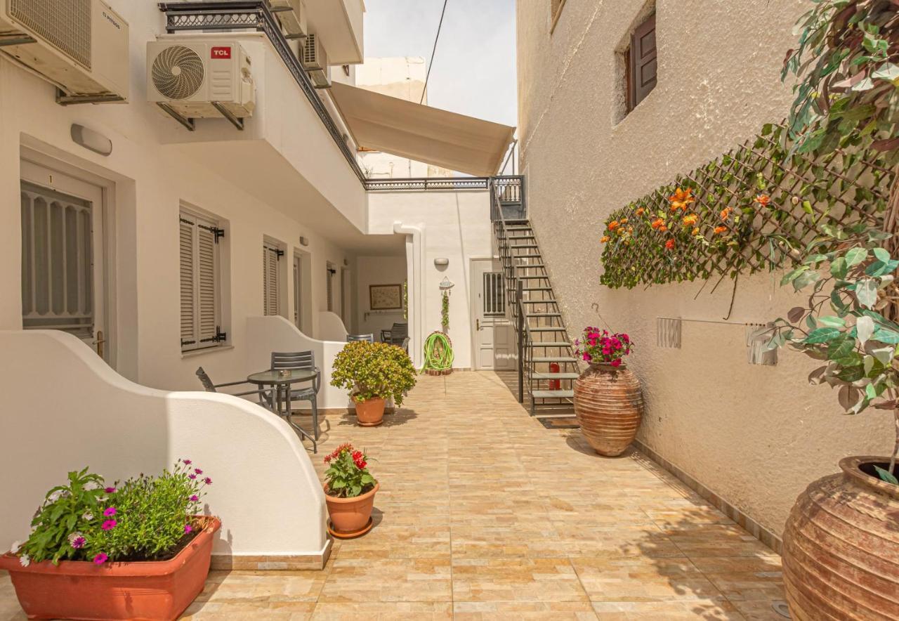 Relax Studios Naxos City Екстер'єр фото