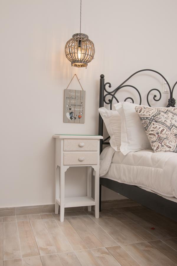 Relax Studios Naxos City Екстер'єр фото
