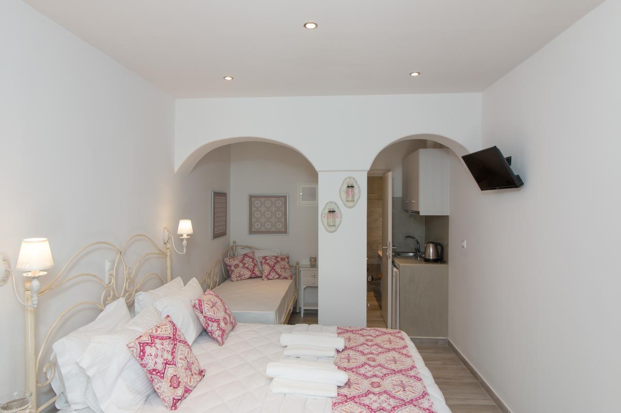 Relax Studios Naxos City Екстер'єр фото